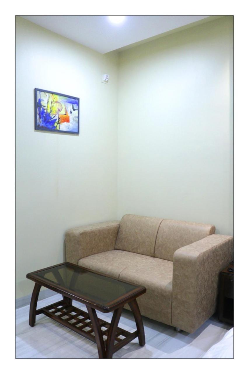 Hotel Grand Surya Kodarma Buitenkant foto