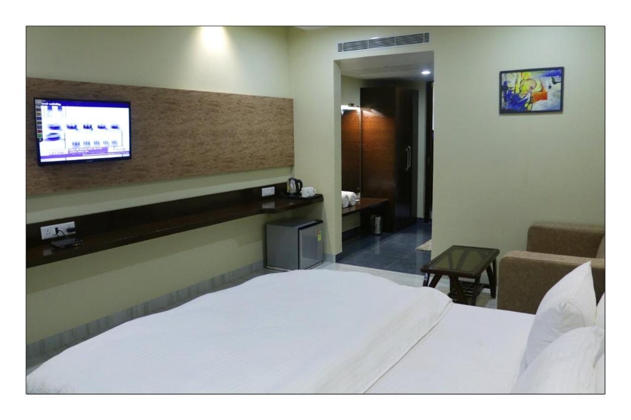 Hotel Grand Surya Kodarma Buitenkant foto